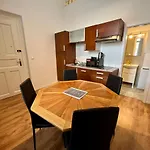 Casa Italia アパートホテル プラハ