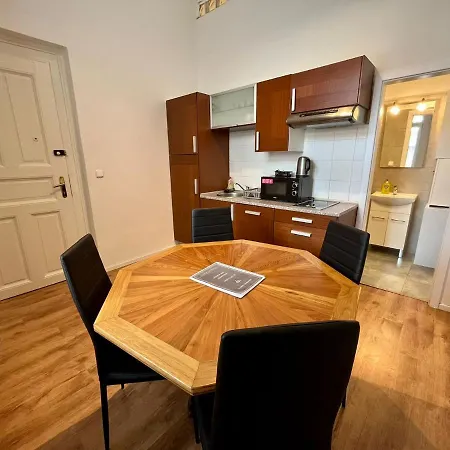 Casa Italia Hotel apartamentowy Praga