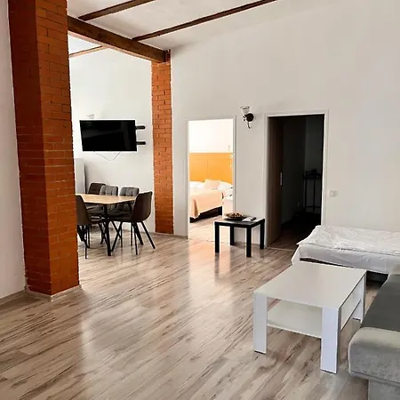 Casa Italia Aparthotel 3*