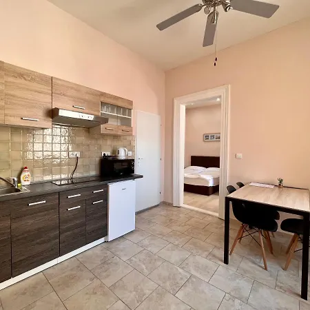 מלון דירות Casa Italia פראג