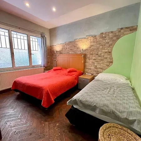 Casa Italia Aparthotel 3*