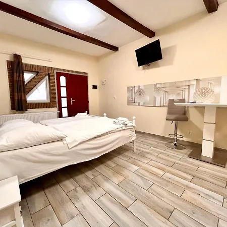 Aparthotel Casa Italia 3*