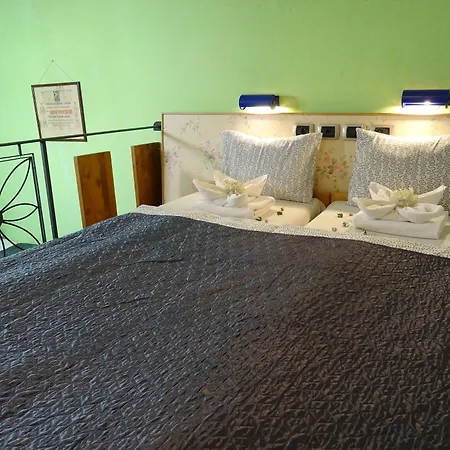 Casa Italia Aparthotel 3*