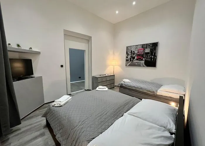 Casa Italia Aparthotel 3*